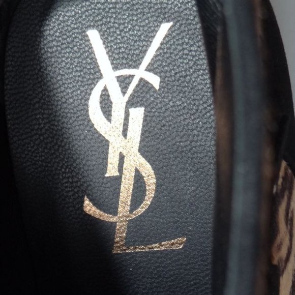 Saint Laurent Leopard Print Ankle Boots - Picture 7 of 7